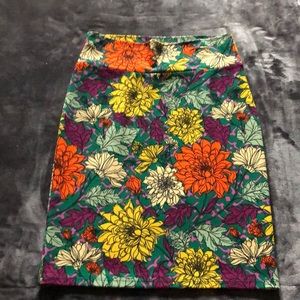 Size Medium Lularoe Cassie Skirt
